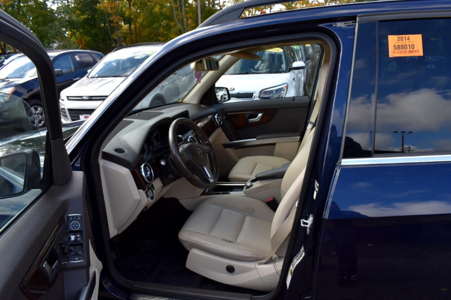 2014 Mercedes-benz Glk 350 4MATIC, available for sale in Patchogue, New York | 112 Auto Plaza. Patchogue, New York 2014 Mercedes-benz Glk 350 4MATIC, available for sale in Patchogue, New York | 112 Auto Plaza. Patchogue, New York