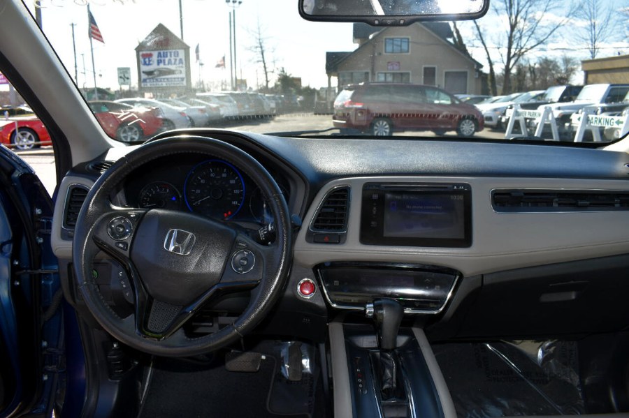 2016 Honda Hr-v EXL, available for sale in Patchogue, New York | 112 Auto Plaza. Patchogue, New York 2016 Honda Hr-v EXL, available for sale in Patchogue, New York | 112 Auto Plaza. Patchogue, New York