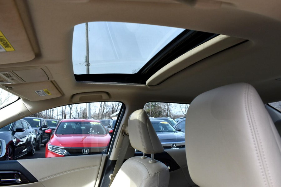 2017 Honda Accord EXL, available for sale in Patchogue, New York | 112 Auto Plaza. Patchogue, New York 2017 Honda Accord EXL, available for sale in Patchogue, New York | 112 Auto Plaza. Patchogue, New York