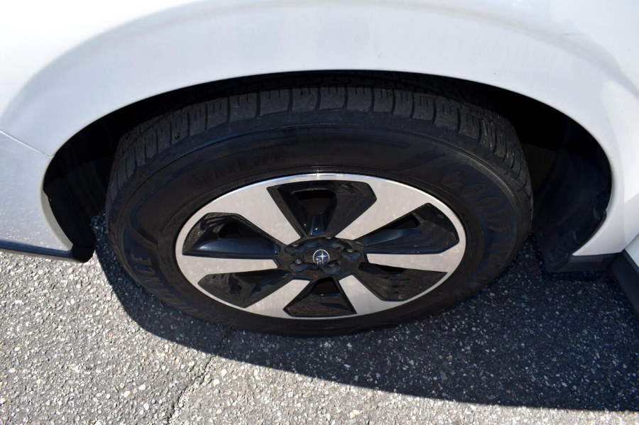 2017 Subaru Forester 2.5I LIMITED, available for sale in Patchogue, New York | 112 Auto Plaza. Patchogue, New York 2017 Subaru Forester 2.5I LIMITED, available for sale in Patchogue, New York | 112 Auto Plaza. Patchogue, New York