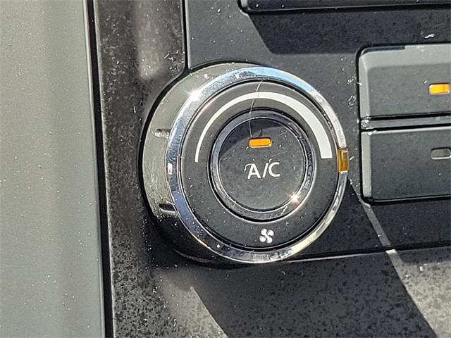 2016 Nissan Frontier S, available for sale in Stratford, Connecticut | Wiz Leasing Inc. Stratford, Connecticut 2016 Nissan Frontier S, available for sale in Stratford, Connecticut | Wiz Leasing Inc. Stratford, Connecticut