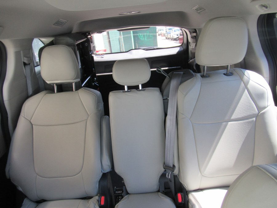 2022 Toyota Sienna LE FWD 8-Passenger (Natl), available for sale in Woodside, New York | Pepmore Auto Sales Inc.. Woodside, New York 2022 Toyota Sienna LE FWD 8-Passenger (Natl), available for sale in Woodside, New York | Pepmore Auto Sales Inc.. Woodside, New York