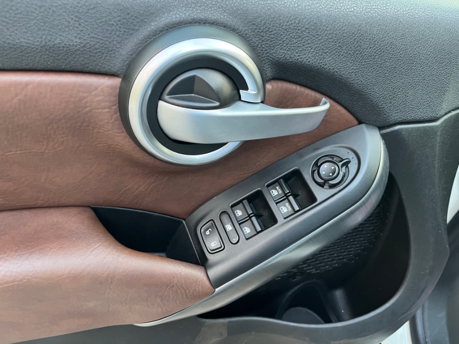 2016 FIAT 500X FWD 4dr Lounge, available for sale in Norwich, Connecticut | MACARA Vehicle Services, Inc. Norwich, Connecticut 2016 FIAT 500X FWD 4dr Lounge, available for sale in Norwich, Connecticut | MACARA Vehicle Services, Inc. Norwich, Connecticut