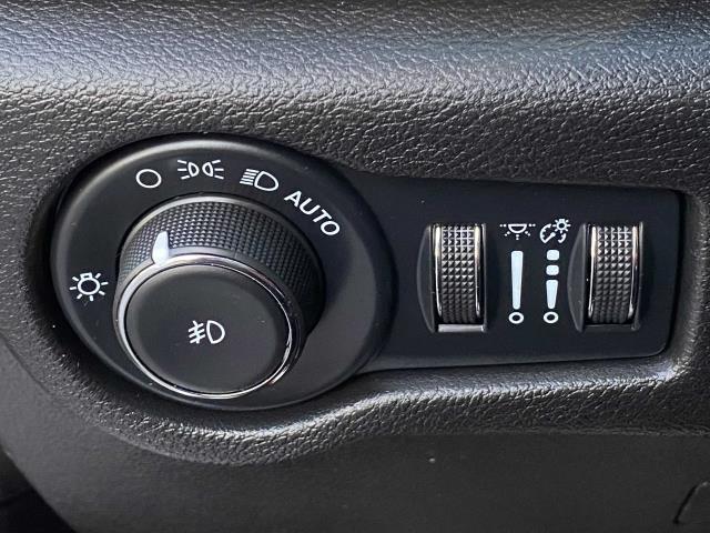 2022 Chrysler Pacifica Hybrid Touring L, available for sale in Bronx, New York | Eastchester Motor Cars. Bronx, New York 2022 Chrysler Pacifica Hybrid Touring L, available for sale in Bronx, New York | Eastchester Motor Cars. Bronx, New York