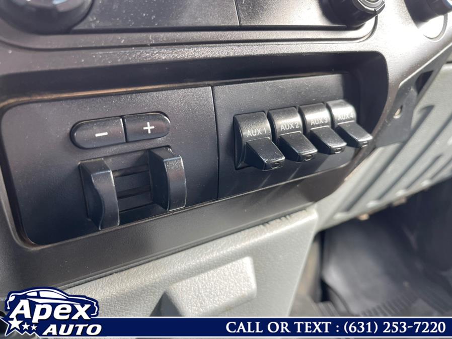 2013 Ford Super Duty F-550 DRW 4WD Crew Cab 200" WB 84" CA XL, available for sale in Selden, New York | Apex Auto. Selden, New York 2013 Ford Super Duty F-550 DRW 4WD Crew Cab 200" WB 84" CA XL, available for sale in Selden, New York | Apex Auto. Selden, New York