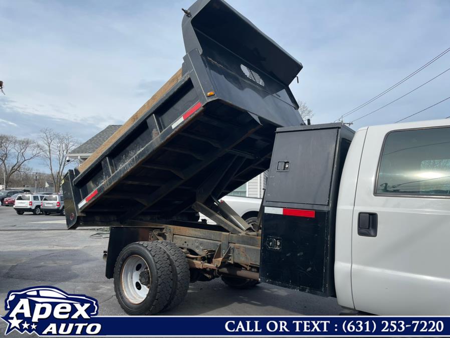 2013 Ford Super Duty F-550 DRW 4WD Crew Cab 200" WB 84" CA XL, available for sale in Selden, New York | Apex Auto. Selden, New York 2013 Ford Super Duty F-550 DRW 4WD Crew Cab 200" WB 84" CA XL, available for sale in Selden, New York | Apex Auto. Selden, New York