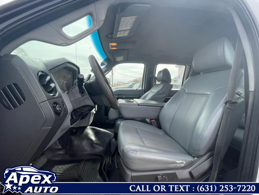 2013 Ford Super Duty F-550 DRW 4WD Crew Cab 200" WB 84" CA XL, available for sale in Selden, New York | Apex Auto. Selden, New York 2013 Ford Super Duty F-550 DRW 4WD Crew Cab 200" WB 84" CA XL, available for sale in Selden, New York | Apex Auto. Selden, New York