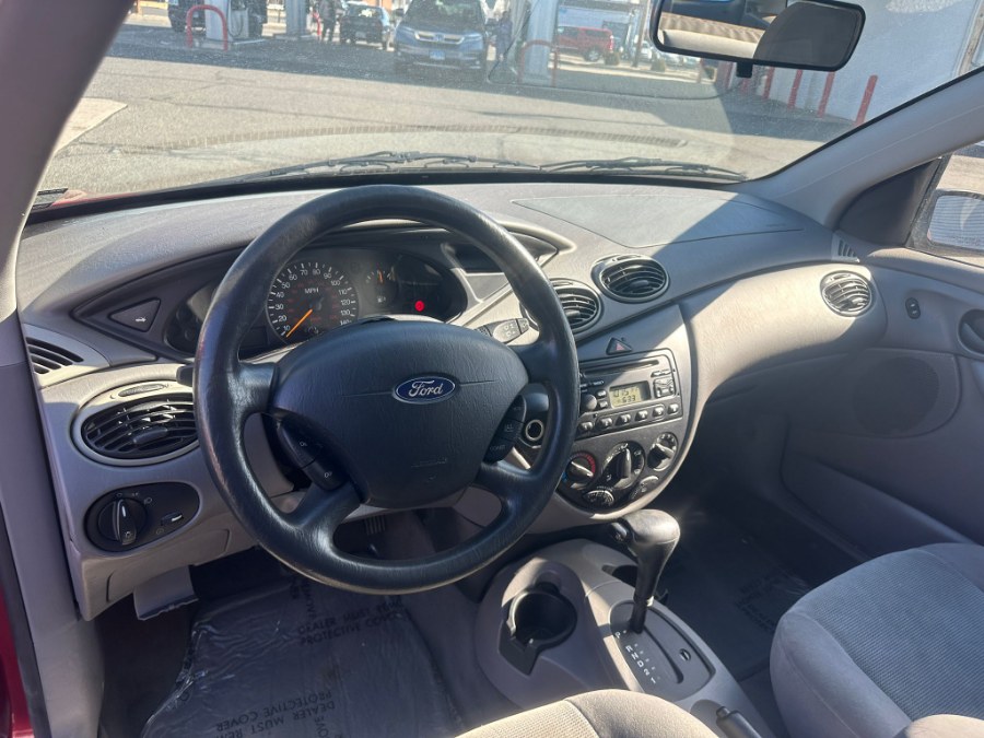 2002 Ford Focus 4dr Wgn SE Base, available for sale in West Haven, Connecticut | Uzun Auto. West Haven, Connecticut 2002 Ford Focus 4dr Wgn SE Base, available for sale in West Haven, Connecticut | Uzun Auto. West Haven, Connecticut