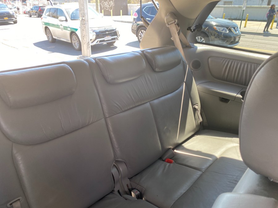 2004 Toyota Sienna 5dr XLE LTD FWD, available for sale in Middle Village, New York | Middle Village Motors . Middle Village, New York 2004 Toyota Sienna 5dr XLE LTD FWD, available for sale in Middle Village, New York | Middle Village Motors . Middle Village, New York