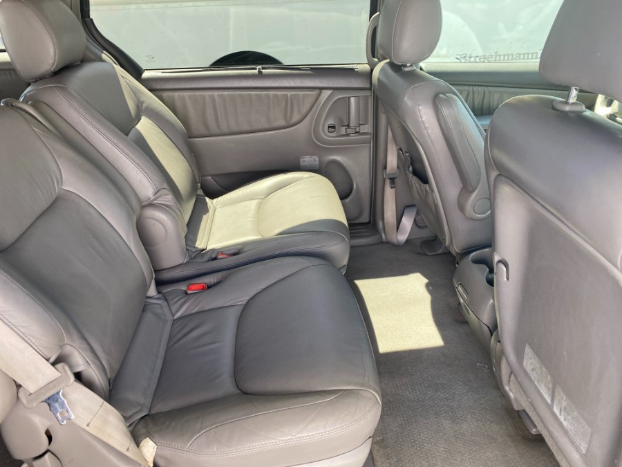 2004 Toyota Sienna 5dr XLE LTD FWD, available for sale in Middle Village, New York | Middle Village Motors . Middle Village, New York 2004 Toyota Sienna 5dr XLE LTD FWD, available for sale in Middle Village, New York | Middle Village Motors . Middle Village, New York