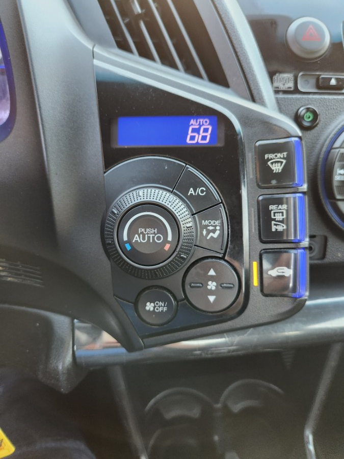 2013 Honda CR-Z 3dr Man EX, available for sale in Bristol, Connecticut | Dealmax Motors LLC. Bristol, Connecticut 2013 Honda CR-Z 3dr Man EX, available for sale in Bristol, Connecticut | Dealmax Motors LLC. Bristol, Connecticut