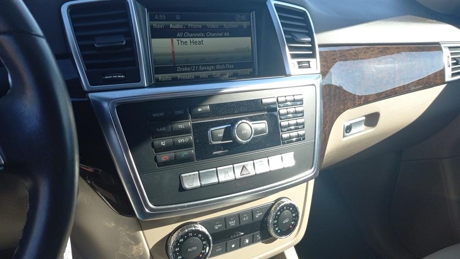 2014 Mercedes-Benz M-Class 4MATIC 4dr ML 350, available for sale in Old Saybrook, Connecticut | Saybrook Auto Barn. Old Saybrook, Connecticut 2014 Mercedes-Benz M-Class 4MATIC 4dr ML 350, available for sale in Old Saybrook, Connecticut | Saybrook Auto Barn. Old Saybrook, Connecticut