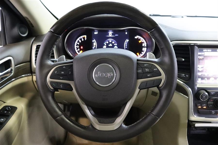 2014 Jeep Grand Cherokee OVERLAND, available for sale in Paterson, New Jersey | Fast Track Motors. Paterson, New Jersey 2014 Jeep Grand Cherokee OVERLAND, available for sale in Paterson, New Jersey | Fast Track Motors. Paterson, New Jersey