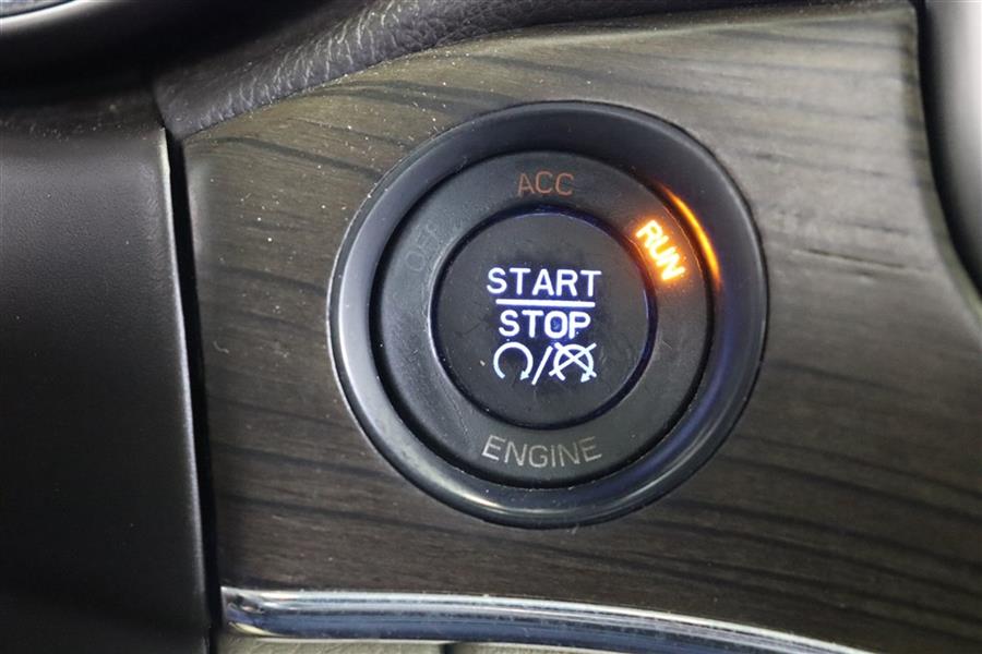 2014 Jeep Grand Cherokee OVERLAND, available for sale in Paterson, New Jersey | Fast Track Motors. Paterson, New Jersey 2014 Jeep Grand Cherokee OVERLAND, available for sale in Paterson, New Jersey | Fast Track Motors. Paterson, New Jersey
