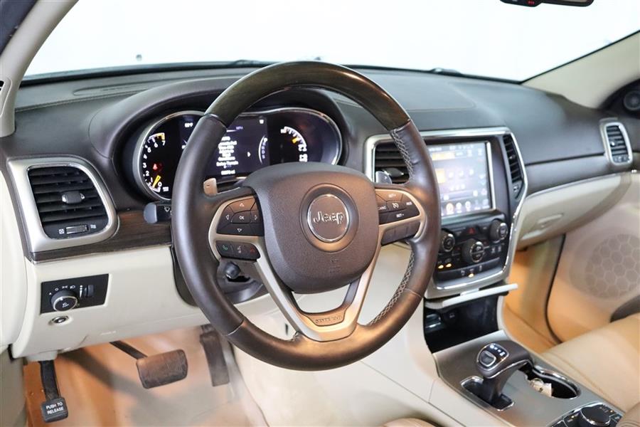 2014 Jeep Grand Cherokee OVERLAND, available for sale in Paterson, New Jersey | Fast Track Motors. Paterson, New Jersey 2014 Jeep Grand Cherokee OVERLAND, available for sale in Paterson, New Jersey | Fast Track Motors. Paterson, New Jersey
