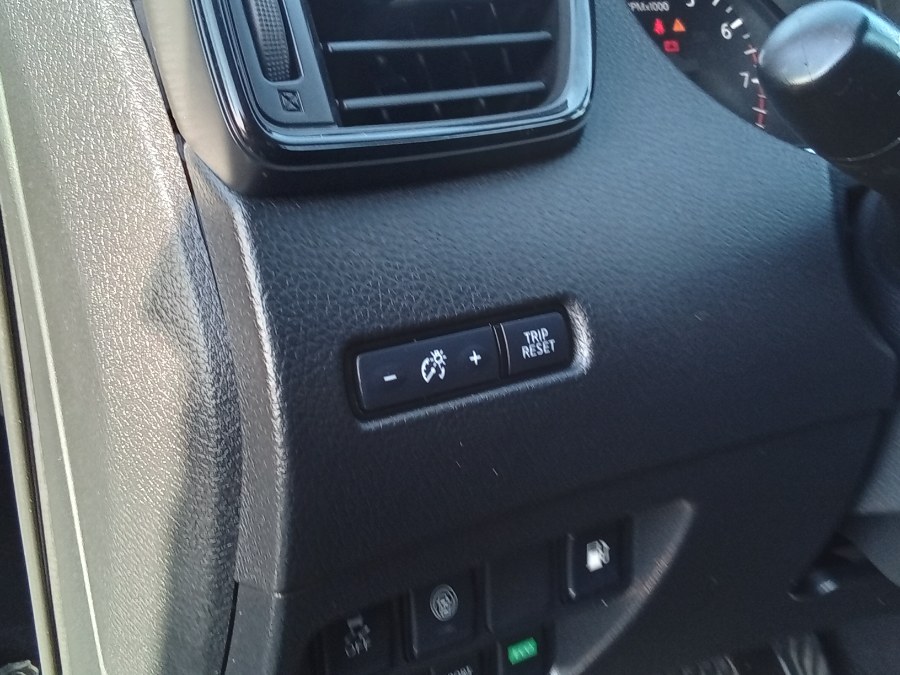 2020 Nissan Rogue AWD S, available for sale in Irvington, New Jersey | NJ Used Cars Center. Irvington, New Jersey 2020 Nissan Rogue AWD S, available for sale in Irvington, New Jersey | NJ Used Cars Center. Irvington, New Jersey
