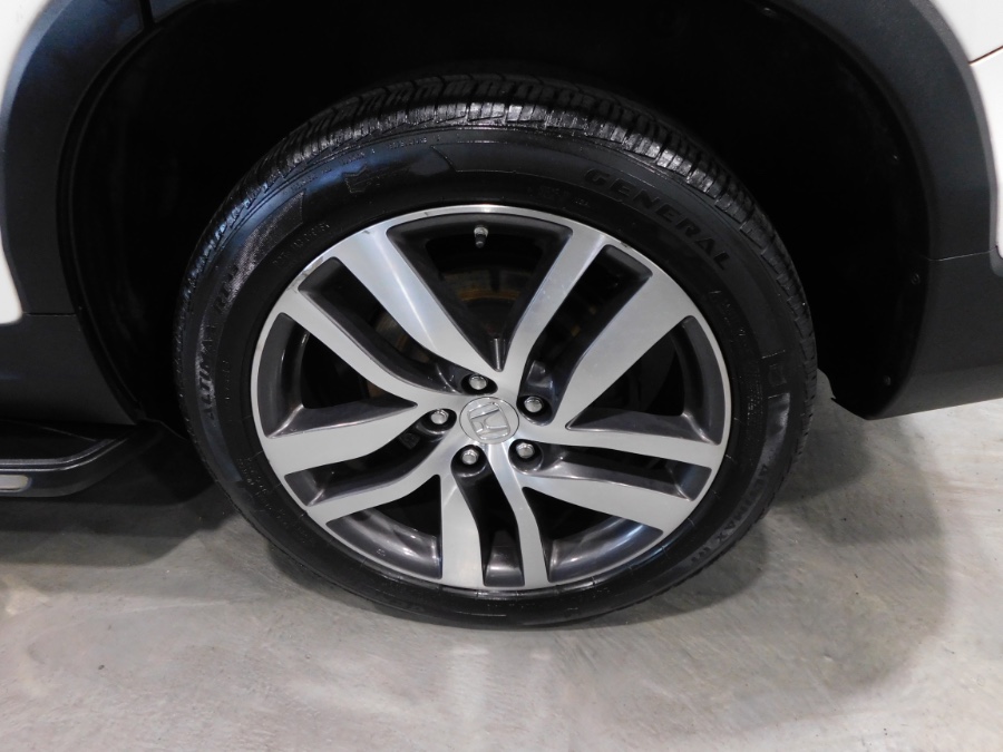 2016 Honda Pilot AWD 4dr Elite w/RES & Navi, available for sale in Lodi, New Jersey | Auto Gallery. Lodi, New Jersey 2016 Honda Pilot AWD 4dr Elite w/RES & Navi, available for sale in Lodi, New Jersey | Auto Gallery. Lodi, New Jersey