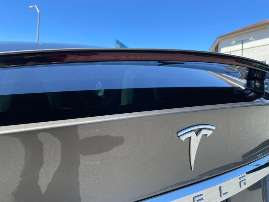 2016 Tesla Model X 90D, available for sale in Daly City, California | Green Light Auto Wholesale. Daly City, California 2016 Tesla Model X 90D, available for sale in Daly City, California | Green Light Auto Wholesale. Daly City, California