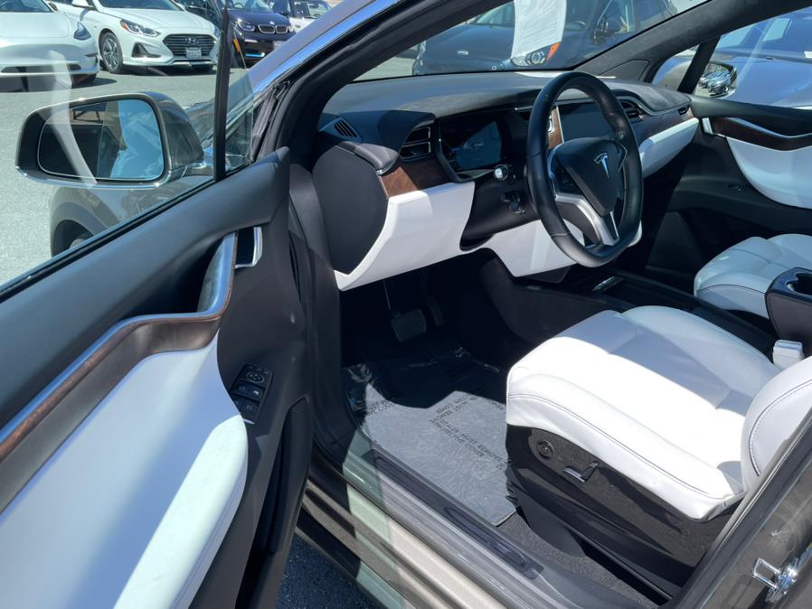 2016 Tesla Model X 90D, available for sale in Daly City, California | Green Light Auto Wholesale. Daly City, California 2016 Tesla Model X 90D, available for sale in Daly City, California | Green Light Auto Wholesale. Daly City, California
