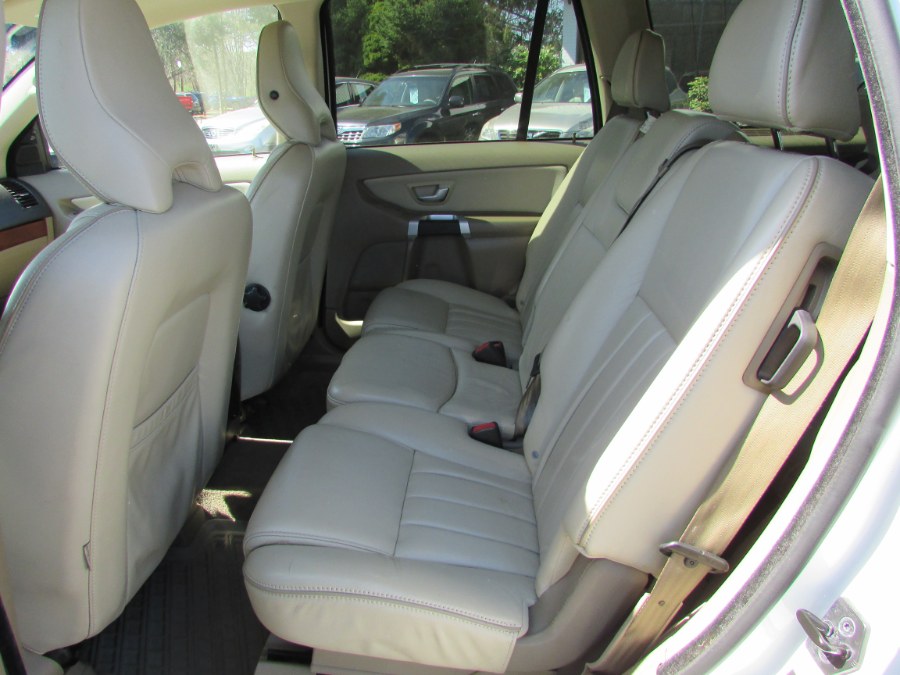 2013 Volvo XC90 AWD 4dr, available for sale in East Windsor, Connecticut | United Auto Sales of E Windsor, Inc. East Windsor, Connecticut 2013 Volvo XC90 AWD 4dr, available for sale in East Windsor, Connecticut | United Auto Sales of E Windsor, Inc. East Windsor, Connecticut