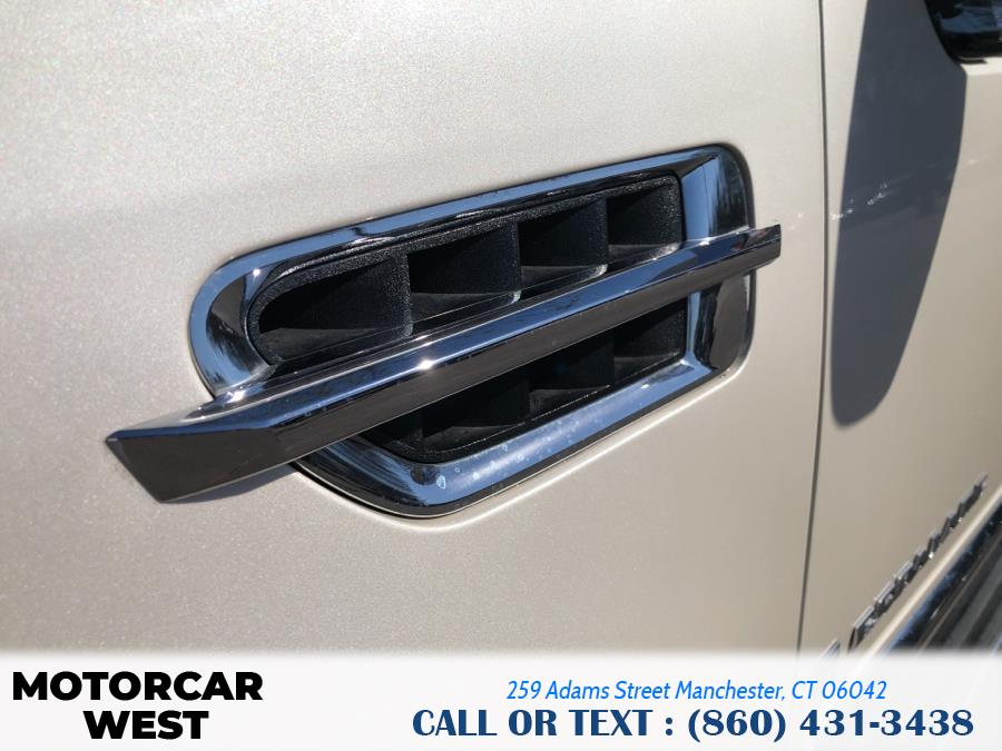 2009 Cadillac Escalade AWD 4dr, available for sale in Manchester, Connecticut | Motorcar West. Manchester, Connecticut 2009 Cadillac Escalade AWD 4dr, available for sale in Manchester, Connecticut | Motorcar West. Manchester, Connecticut