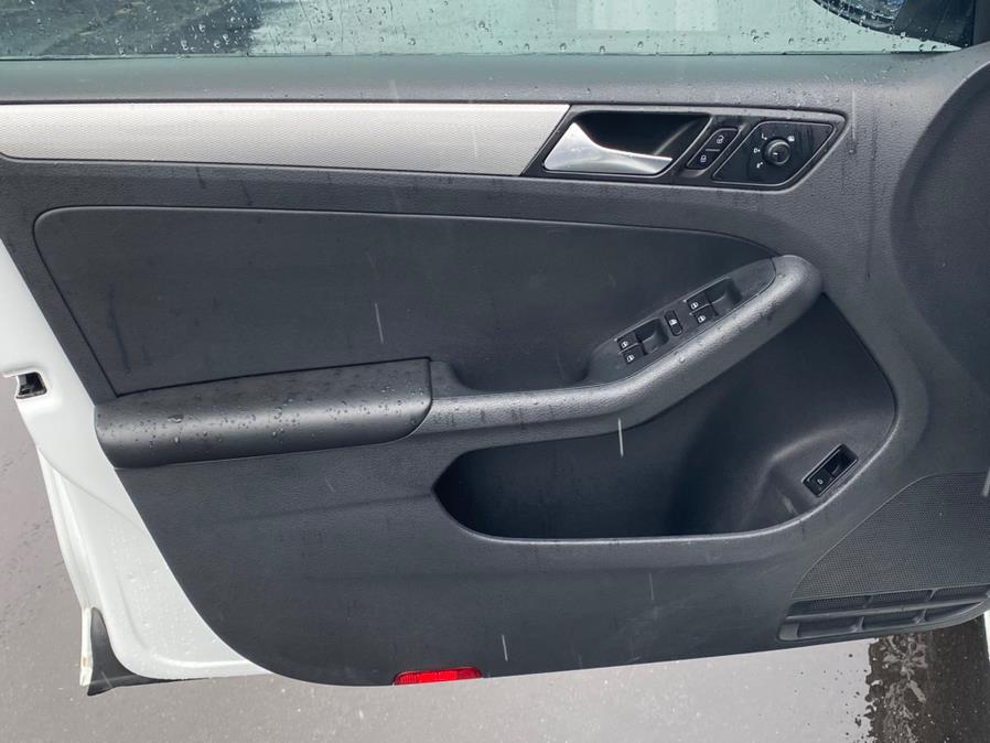 2018 Volkswagen Jetta 1.4T Wolfsburg Edition Manual, available for sale in Canton, Connecticut | Lava Motors 2 Inc. Canton, Connecticut 2018 Volkswagen Jetta 1.4T Wolfsburg Edition Manual, available for sale in Canton, Connecticut | Lava Motors 2 Inc. Canton, Connecticut