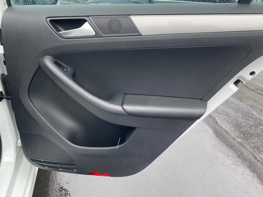 2018 Volkswagen Jetta 1.4T Wolfsburg Edition Manual, available for sale in Canton, Connecticut | Lava Motors 2 Inc. Canton, Connecticut 2018 Volkswagen Jetta 1.4T Wolfsburg Edition Manual, available for sale in Canton, Connecticut | Lava Motors 2 Inc. Canton, Connecticut