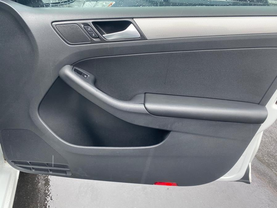 2018 Volkswagen Jetta 1.4T Wolfsburg Edition Manual, available for sale in Canton, Connecticut | Lava Motors 2 Inc. Canton, Connecticut 2018 Volkswagen Jetta 1.4T Wolfsburg Edition Manual, available for sale in Canton, Connecticut | Lava Motors 2 Inc. Canton, Connecticut
