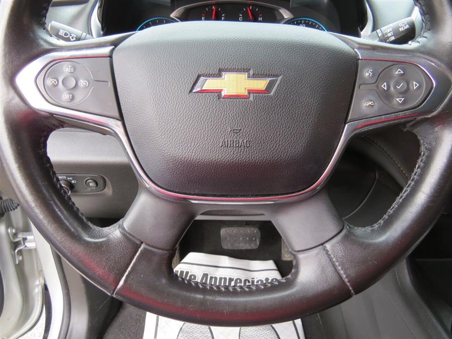 2019 Chevrolet Traverse LT Cloth 4x4 4dr SUV w/1LT, available for sale in Auburn, Maine | Lake City Exports Inc. Auburn, Maine 2019 Chevrolet Traverse LT Cloth 4x4 4dr SUV w/1LT, available for sale in Auburn, Maine | Lake City Exports Inc. Auburn, Maine