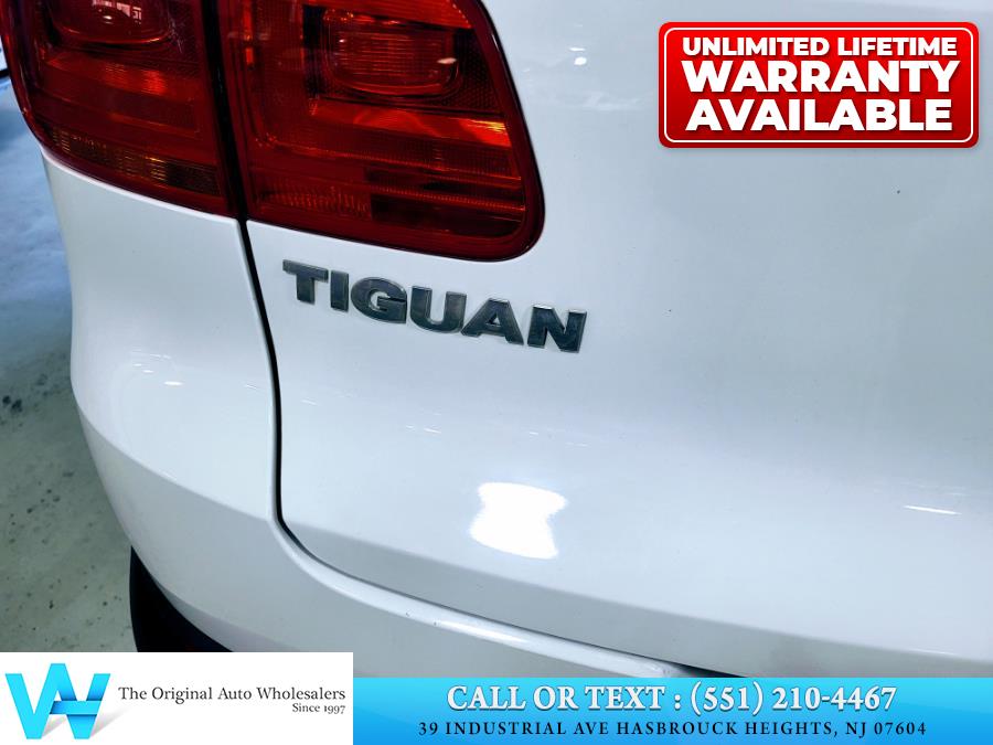 2012 Volkswagen Tiguan 2WD 4dr Auto SE, available for sale in Hasbrouck Heights, New Jersey | AW Auto & Truck Wholesalers, Inc. Hasbrouck Heights, New Jersey 2012 Volkswagen Tiguan 2WD 4dr Auto SE, available for sale in Hasbrouck Heights, New Jersey | AW Auto & Truck Wholesalers, Inc. Hasbrouck Heights, New Jersey
