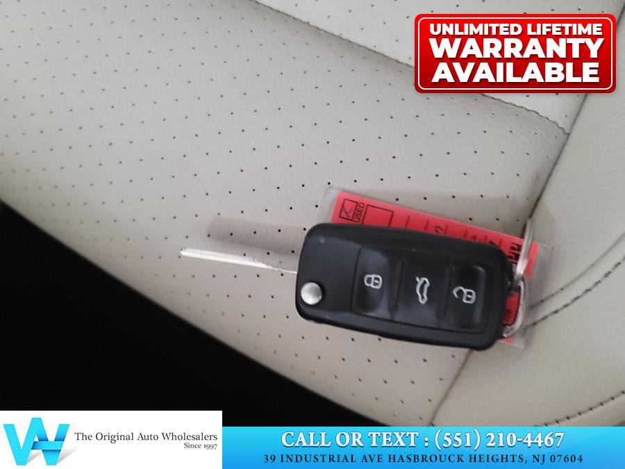 2012 Volkswagen Tiguan 2WD 4dr Auto SE, available for sale in Hasbrouck Heights, New Jersey | AW Auto & Truck Wholesalers, Inc. Hasbrouck Heights, New Jersey 2012 Volkswagen Tiguan 2WD 4dr Auto SE, available for sale in Hasbrouck Heights, New Jersey | AW Auto & Truck Wholesalers, Inc. Hasbrouck Heights, New Jersey