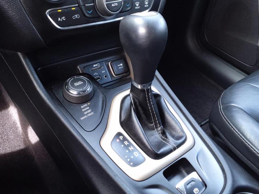 2016 Jeep Cherokee LIMITED, available for sale in Andover, Massachusetts | Autouse. Andover, Massachusetts 2016 Jeep Cherokee LIMITED, available for sale in Andover, Massachusetts | Autouse. Andover, Massachusetts