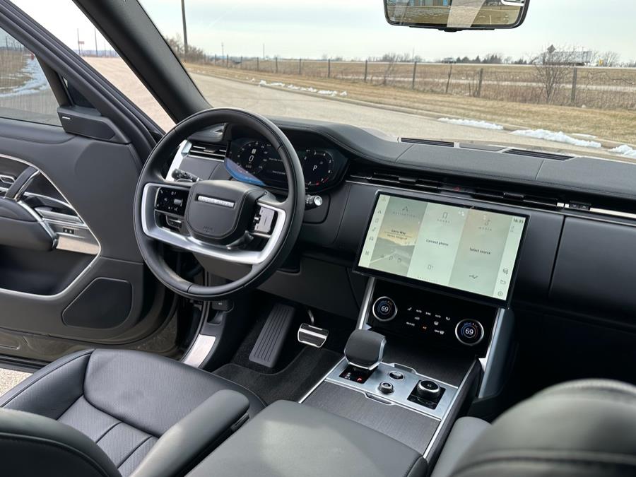 2023 Land Rover Range Rover P530 SE SWB, available for sale in Darien, Wisconsin | Geneva Motor Cars. Darien, Wisconsin 2023 Land Rover Range Rover P530 SE SWB, available for sale in Darien, Wisconsin | Geneva Motor Cars. Darien, Wisconsin
