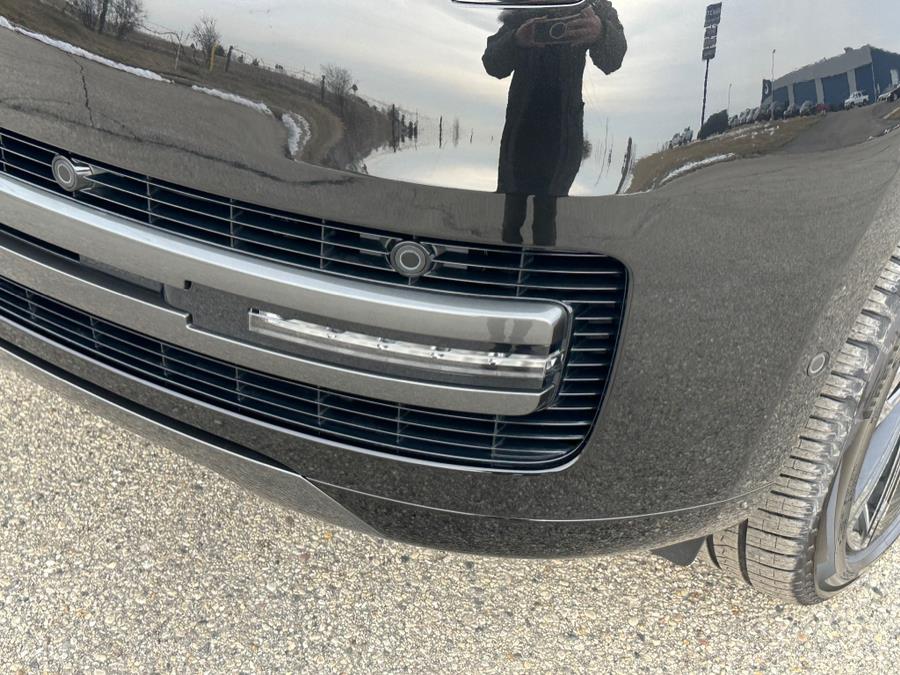 2023 Land Rover Range Rover P530 SE SWB, available for sale in Darien, Wisconsin | Geneva Motor Cars. Darien, Wisconsin 2023 Land Rover Range Rover P530 SE SWB, available for sale in Darien, Wisconsin | Geneva Motor Cars. Darien, Wisconsin