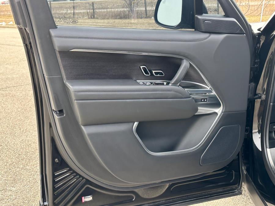 2023 Land Rover Range Rover P530 SE SWB, available for sale in Darien, Wisconsin | Geneva Motor Cars. Darien, Wisconsin 2023 Land Rover Range Rover P530 SE SWB, available for sale in Darien, Wisconsin | Geneva Motor Cars. Darien, Wisconsin