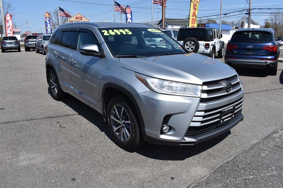 2018 Toyota Highlander SE, available for sale in Patchogue, New York | 112 Auto Plaza. Patchogue, New York 2018 Toyota Highlander SE, available for sale in Patchogue, New York | 112 Auto Plaza. Patchogue, New York