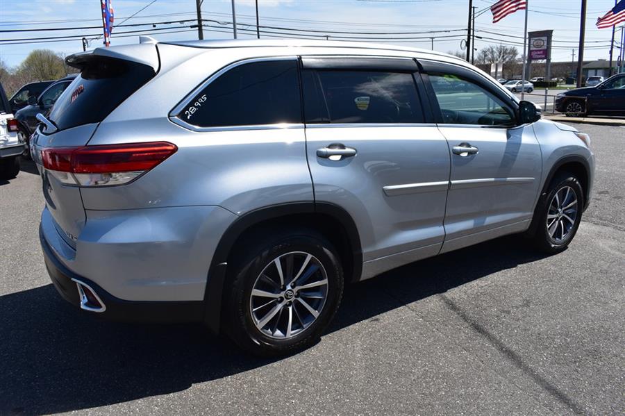 2018 Toyota Highlander SE, available for sale in Patchogue, New York | 112 Auto Plaza. Patchogue, New York 2018 Toyota Highlander SE, available for sale in Patchogue, New York | 112 Auto Plaza. Patchogue, New York