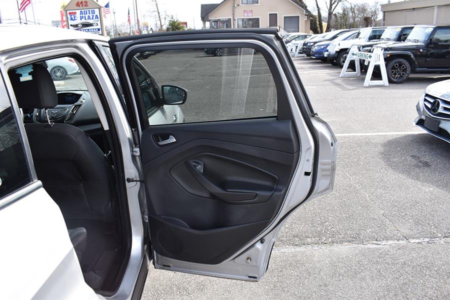 2014 Ford Escape SE, available for sale in Patchogue, New York | 112 Auto Plaza. Patchogue, New York 2014 Ford Escape SE, available for sale in Patchogue, New York | 112 Auto Plaza. Patchogue, New York