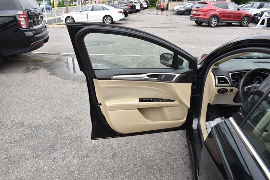2016 Ford Fusion SE, available for sale in Patchogue, New York | 112 Auto Plaza. Patchogue, New York 2016 Ford Fusion SE, available for sale in Patchogue, New York | 112 Auto Plaza. Patchogue, New York