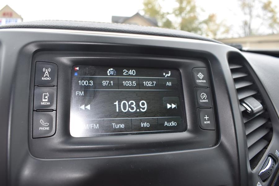 2016 Jeep Cherokee LATITUDE, available for sale in Patchogue, New York | 112 Auto Plaza. Patchogue, New York 2016 Jeep Cherokee LATITUDE, available for sale in Patchogue, New York | 112 Auto Plaza. Patchogue, New York