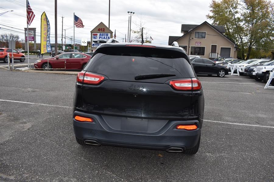 2016 Jeep Cherokee LATITUDE, available for sale in Patchogue, New York | 112 Auto Plaza. Patchogue, New York 2016 Jeep Cherokee LATITUDE, available for sale in Patchogue, New York | 112 Auto Plaza. Patchogue, New York