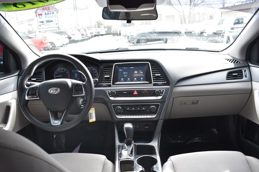 2018 Hyundai Sonata SE, available for sale in Patchogue, New York | 112 Auto Plaza. Patchogue, New York 2018 Hyundai Sonata SE, available for sale in Patchogue, New York | 112 Auto Plaza. Patchogue, New York