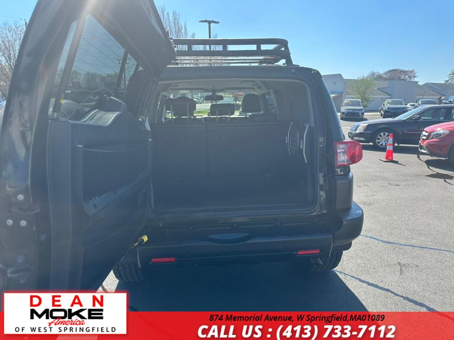 2010 Toyota FJ Cruiser TRAIL TEAM PKG 4WD 4dr Auto, available for sale in W Springfield, Massachusetts | Dean Moke America of West Springfield. W Springfield, Massachusetts 2010 Toyota FJ Cruiser TRAIL TEAM PKG 4WD 4dr Auto, available for sale in W Springfield, Massachusetts | Dean Moke America of West Springfield. W Springfield, Massachusetts
