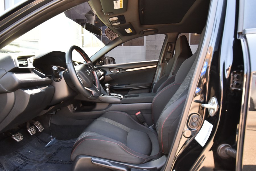 2018 Honda Civic Si Sedan Manual, available for sale in Waterbury, Connecticut | Highline Car Connection. Waterbury, Connecticut 2018 Honda Civic Si Sedan Manual, available for sale in Waterbury, Connecticut | Highline Car Connection. Waterbury, Connecticut