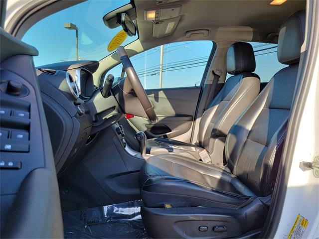 2016 Chevrolet Trax LTZ, available for sale in Stratford, Connecticut | Wiz Leasing Inc. Stratford, Connecticut 2016 Chevrolet Trax LTZ, available for sale in Stratford, Connecticut | Wiz Leasing Inc. Stratford, Connecticut