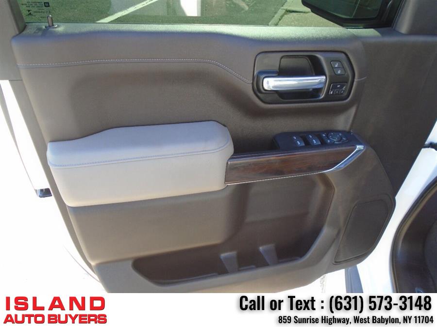 2021 GMC Sierra 1500 SLT 4x4 4dr Crew Cab 5.8 ft. SB, available for sale in West Babylon, New York | Island Auto Buyers. West Babylon, New York 2021 GMC Sierra 1500 SLT 4x4 4dr Crew Cab 5.8 ft. SB, available for sale in West Babylon, New York | Island Auto Buyers. West Babylon, New York
