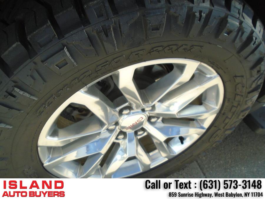 2021 GMC Sierra 1500 SLT 4x4 4dr Crew Cab 5.8 ft. SB, available for sale in West Babylon, New York | Island Auto Buyers. West Babylon, New York 2021 GMC Sierra 1500 SLT 4x4 4dr Crew Cab 5.8 ft. SB, available for sale in West Babylon, New York | Island Auto Buyers. West Babylon, New York