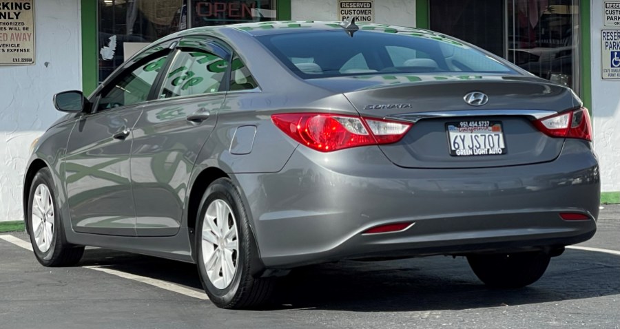 2013 Hyundai Sonata 4dr Sdn 2.4L Auto GLS PZEV, available for sale in Corona, California | Green Light Auto. Corona, California 2013 Hyundai Sonata 4dr Sdn 2.4L Auto GLS PZEV, available for sale in Corona, California | Green Light Auto. Corona, California