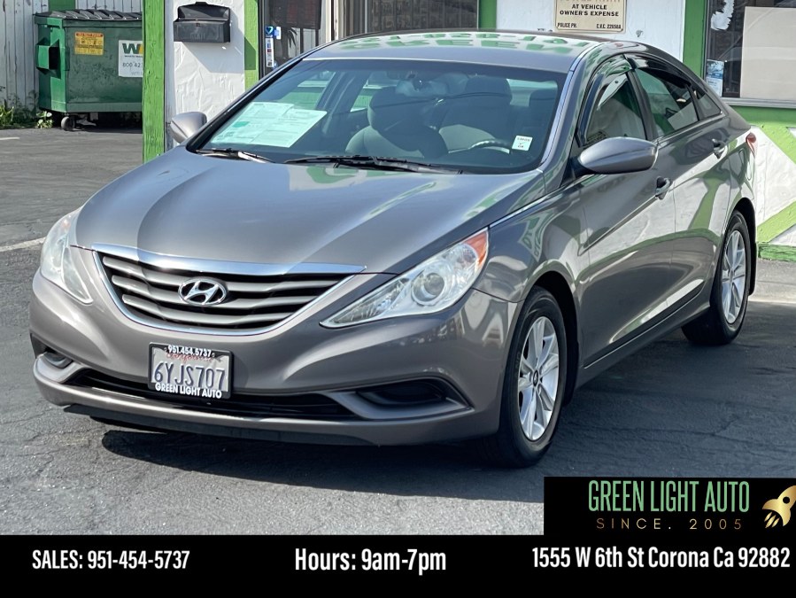 2013 Hyundai Sonata 4dr Sdn 2.4L Auto GLS PZEV, available for sale in Corona, California | Green Light Auto. Corona, California 2013 Hyundai Sonata 4dr Sdn 2.4L Auto GLS PZEV, available for sale in Corona, California | Green Light Auto. Corona, California