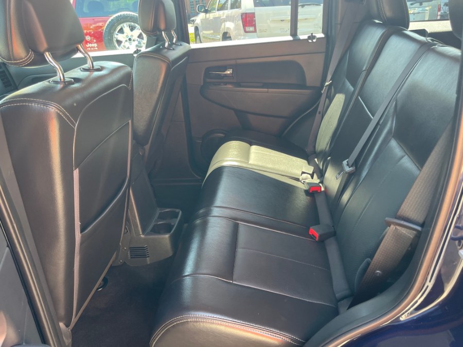 2012 Jeep Liberty 4WD 4dr Sport Latitude, available for sale in Huntington Station, New York | My Auto Inc.. Huntington Station, New York 2012 Jeep Liberty 4WD 4dr Sport Latitude, available for sale in Huntington Station, New York | My Auto Inc.. Huntington Station, New York